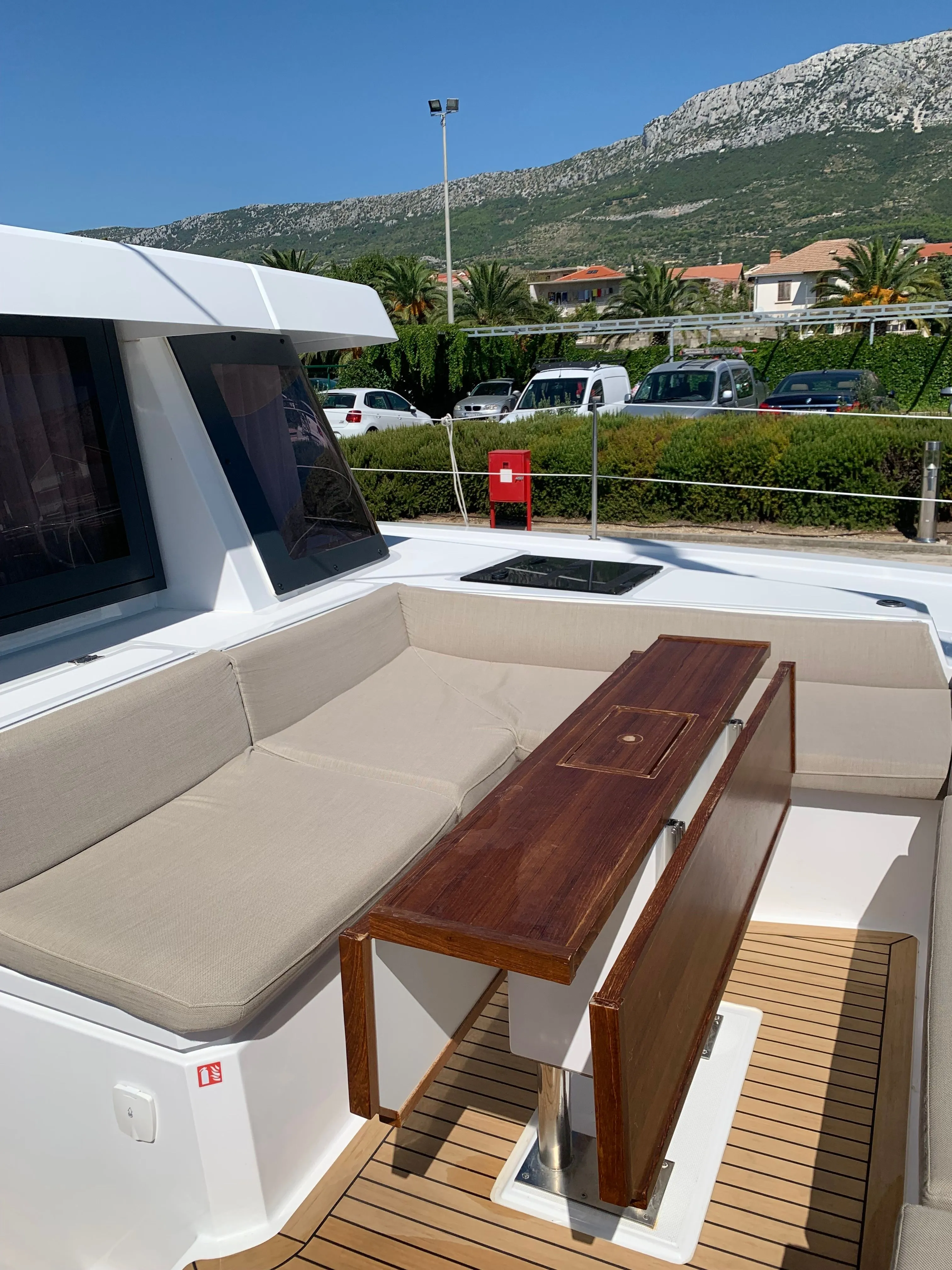Bon Vivant Charter Boat