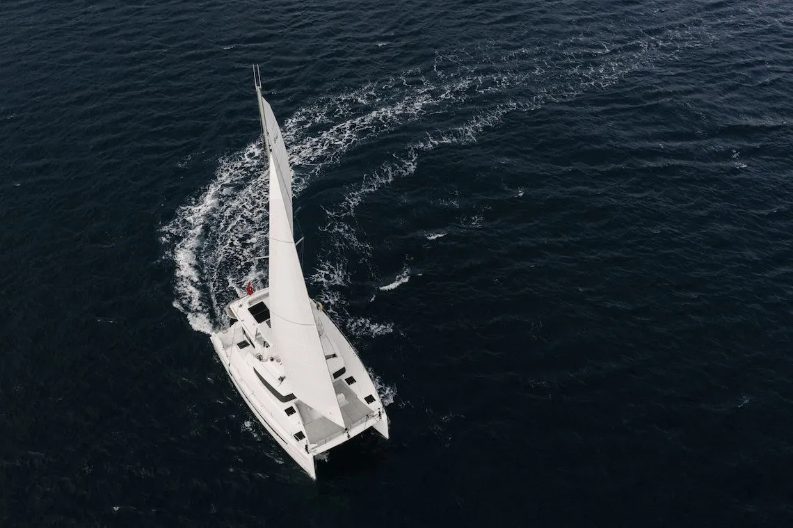 Resif Charter Boat