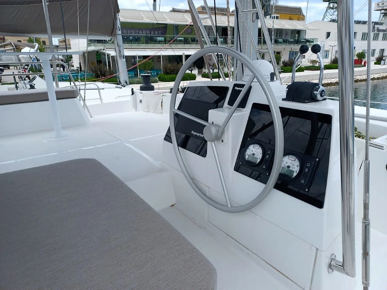 Charter a 14.82m 6 Cabin Catamaran in Trogir