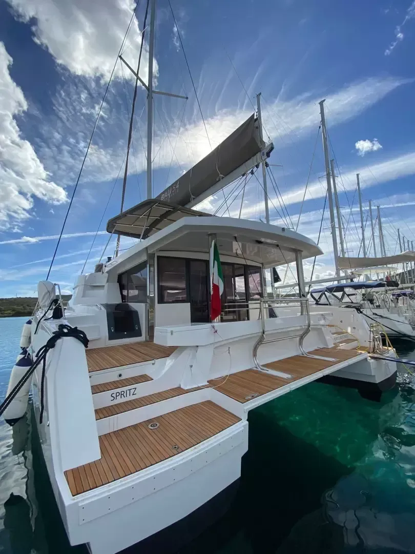 Spritz Charter Boat
