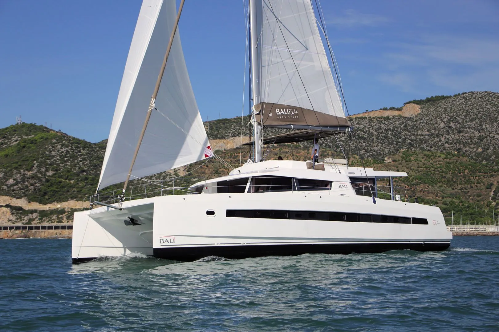 Giliss X Charter Boat
