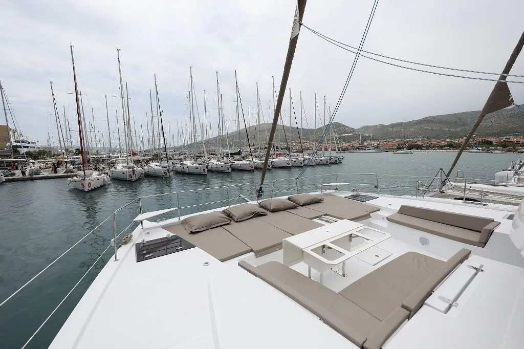 Чартер La Lounge - 5