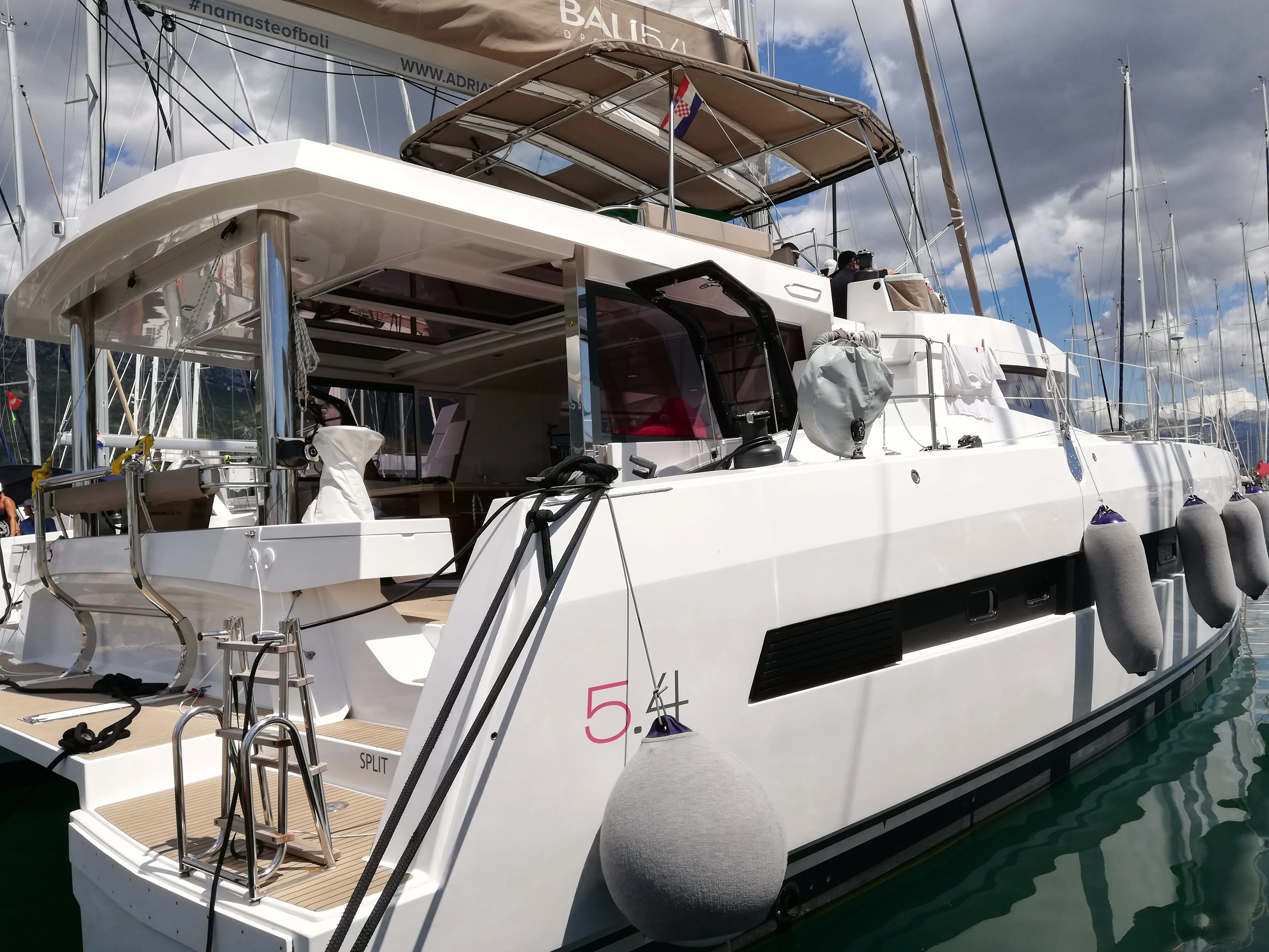 Namaste of Bali Charterboot - 4