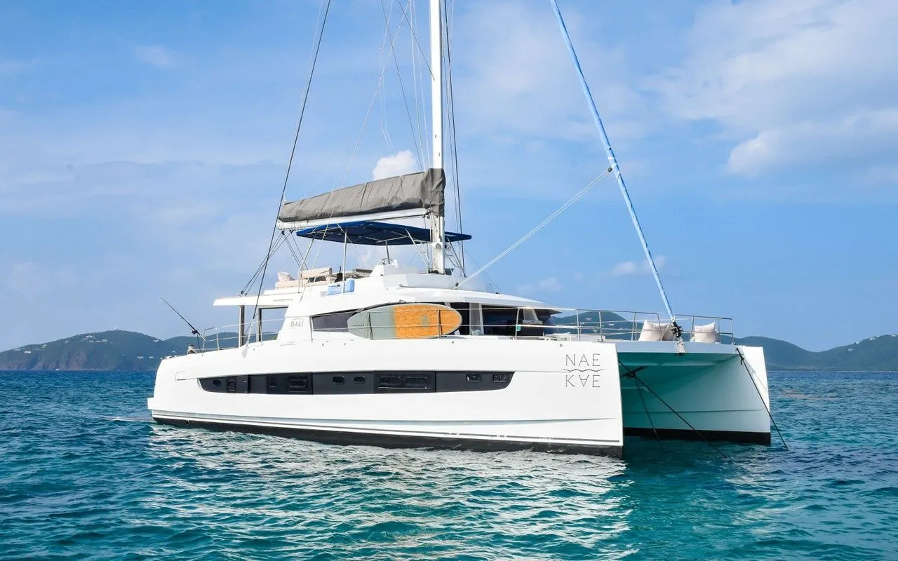 Explore Saint Thomas on a 16.8m Bali 5.4 Catamaran Rental