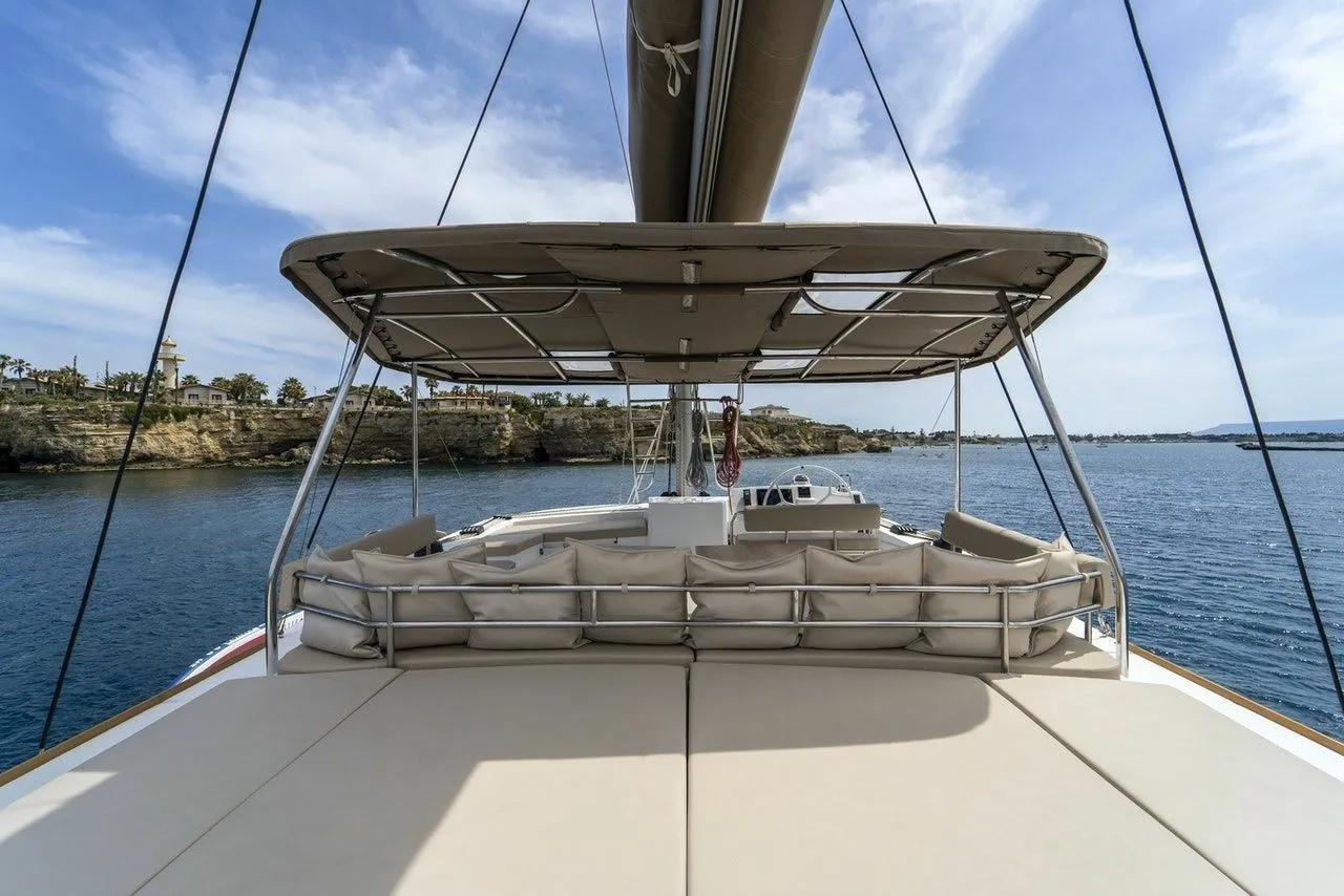 Rent a 16.8m 4 Cabin Catamaran in Siracusa