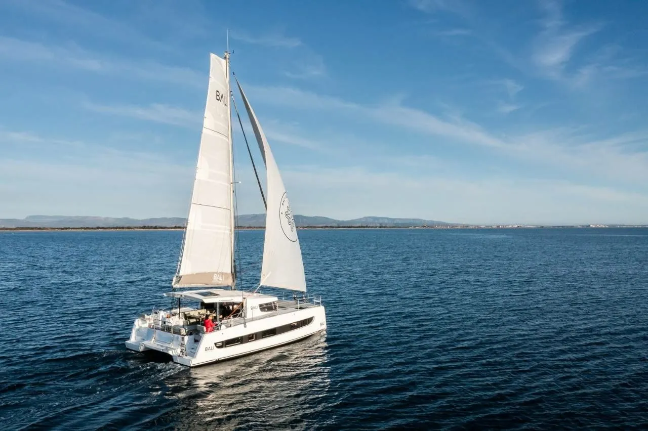 12m Skradin Catamaran Bali Catsmart Hire