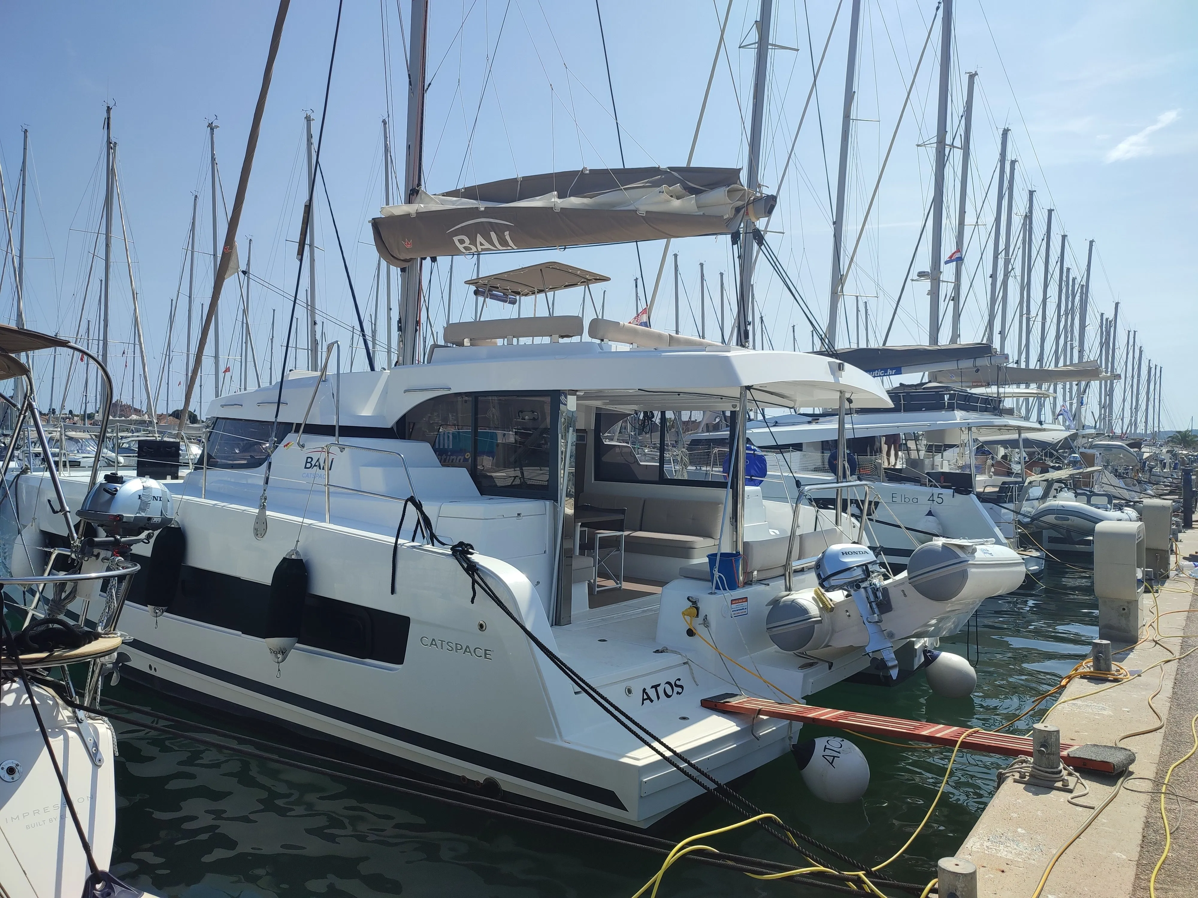 Чартер Atos - 3