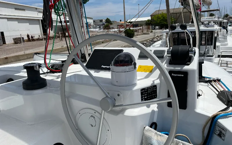 Jacamar Mietboot - 5