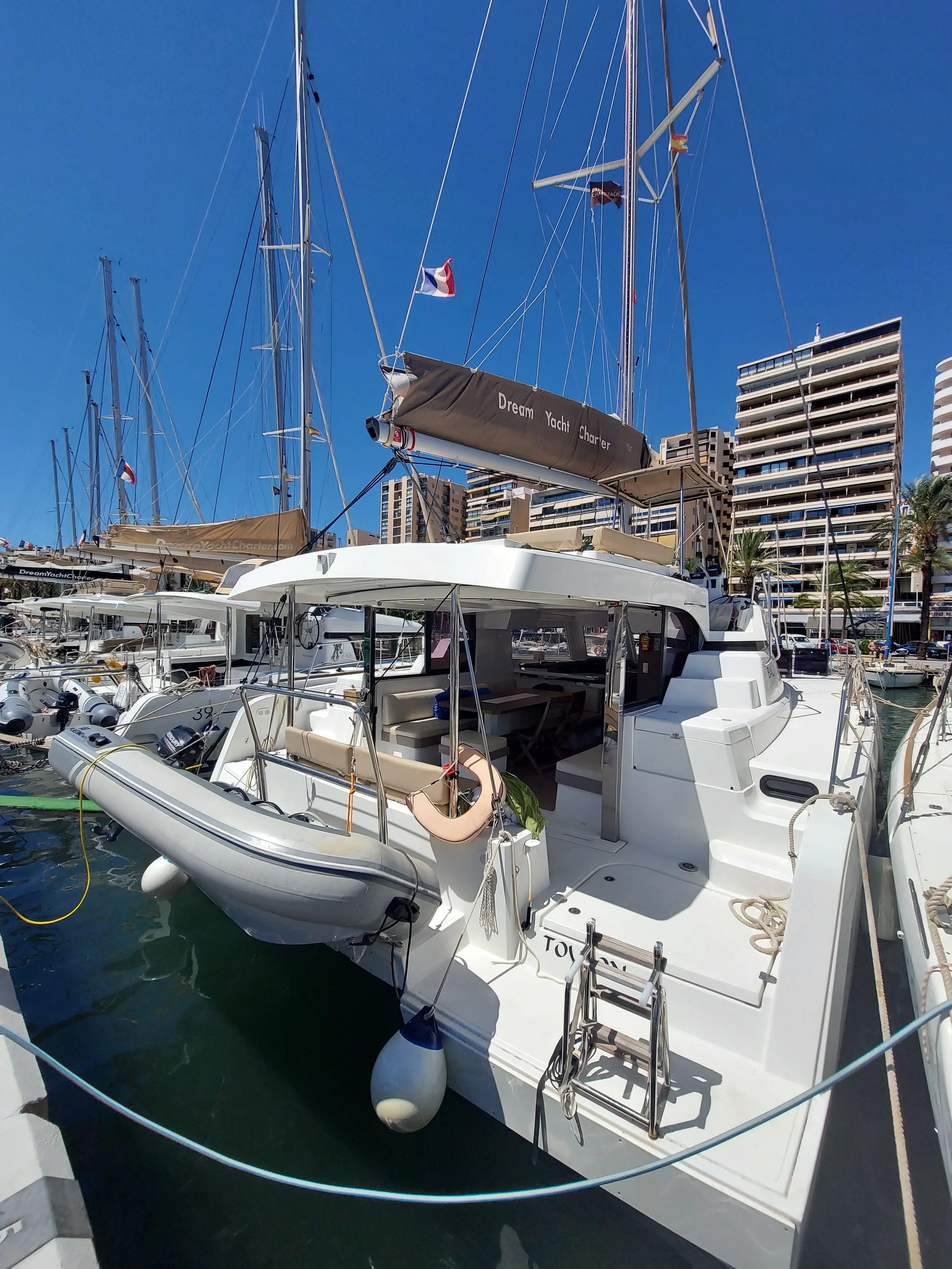Rent a 12.33m Bali Catspace Catamaran in Palma de Mallorca