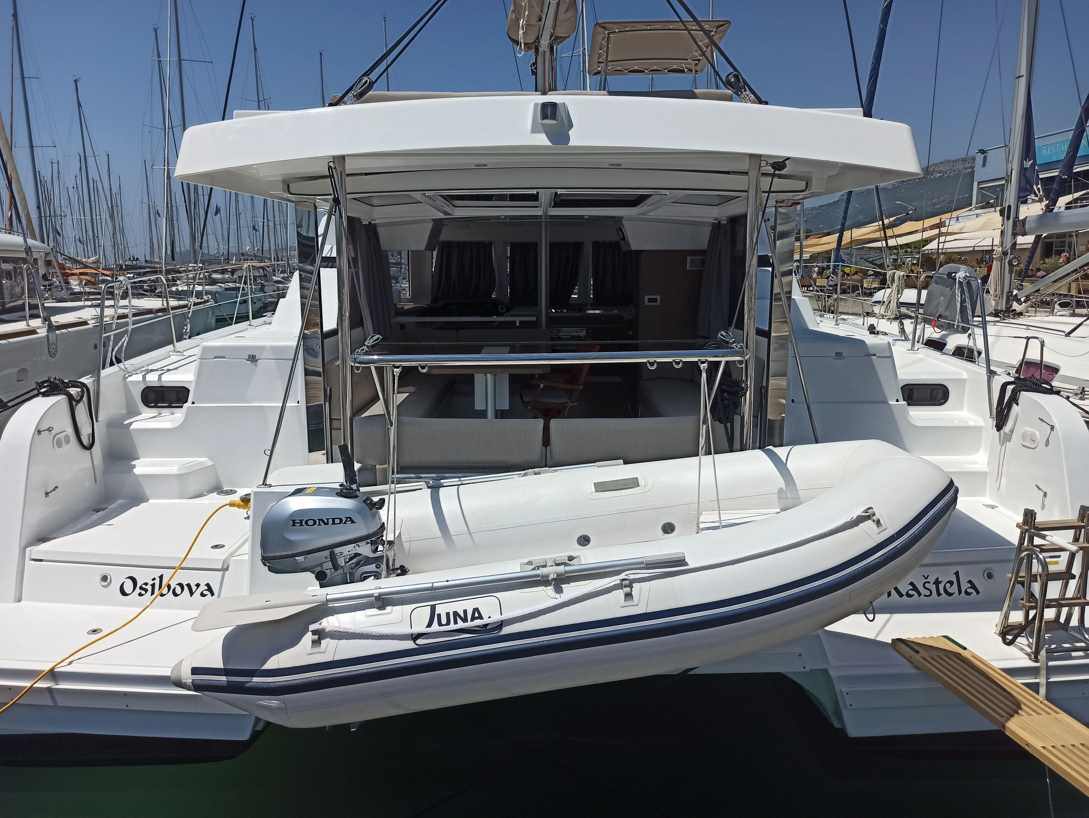 Osibova Charter Boat