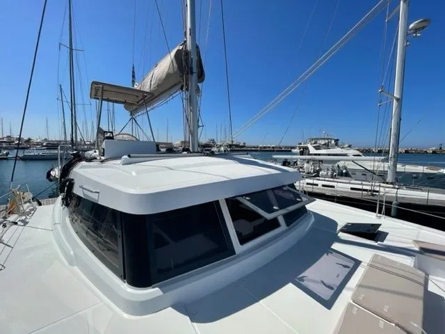 Charter a 12.31m Bali Catspace in Marsala