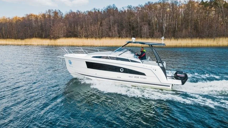 Explore Wilkasy on a 8.18m Balt 818 Tytan Motor Yacht Rental