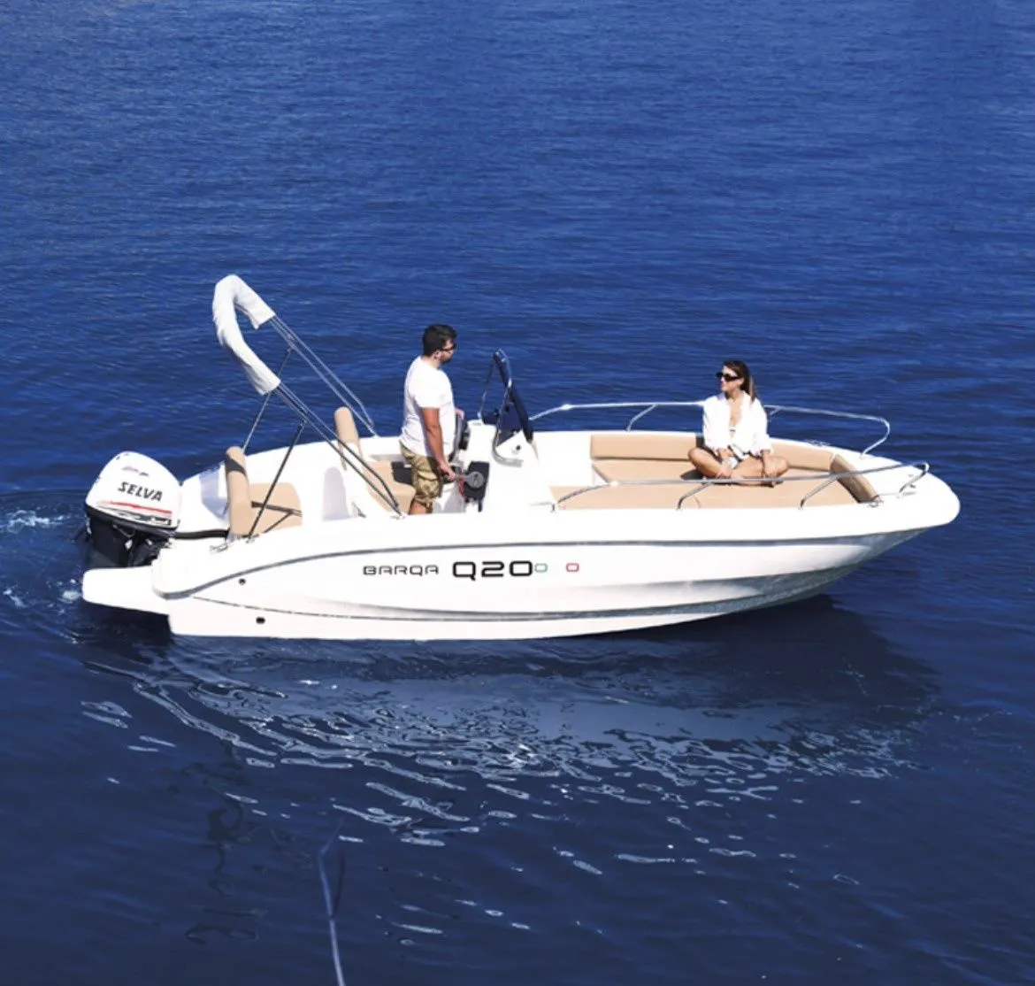 Explore Sorrento on a 6m Rental Motor Boat Barqa Q20