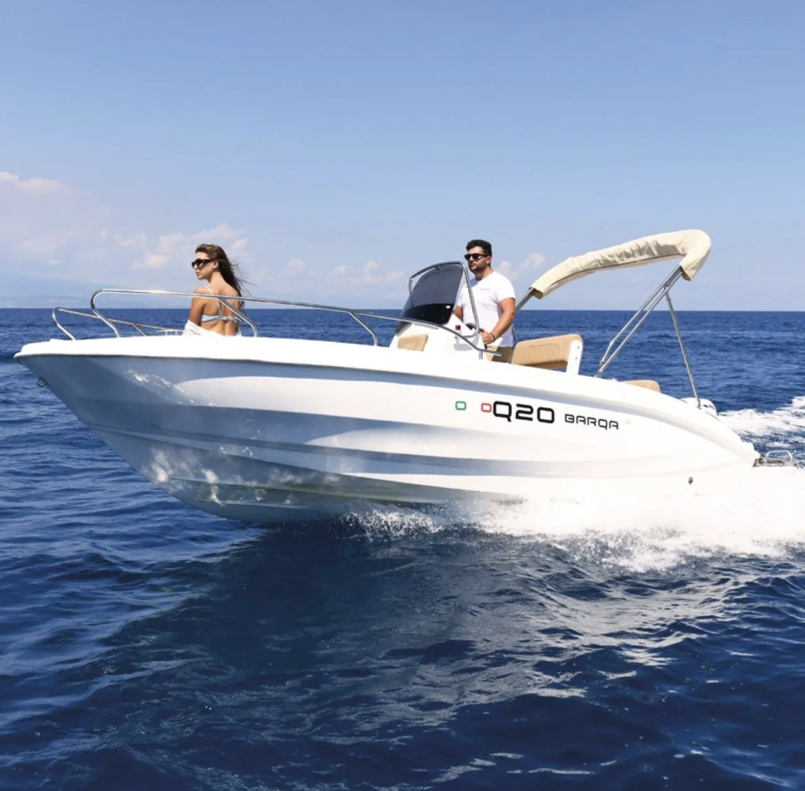 Explore Sorrento on a 6m Rental Motor Boat Barqa Q20