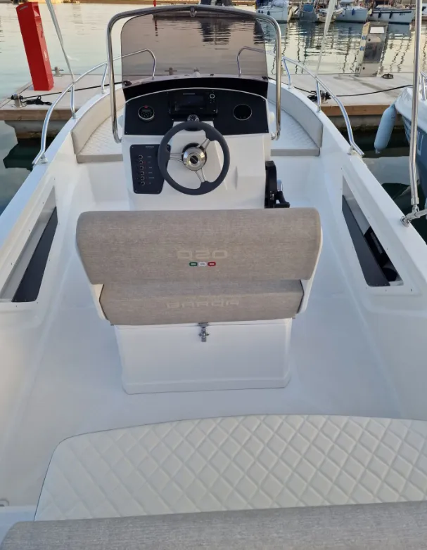 No Name Charter Boat
