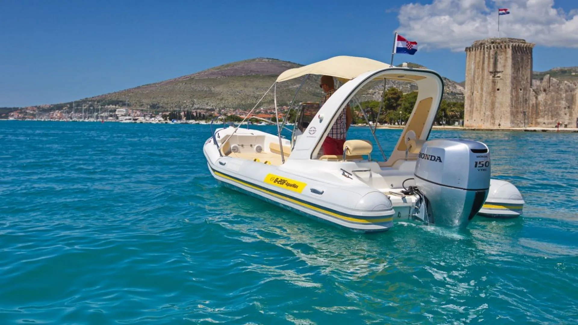 Aquamax Charter Boat