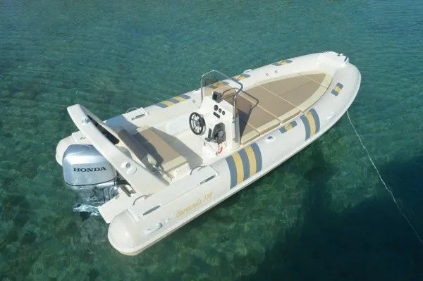 Explore Betina on a 5.3m Barracuda 530 Motor Boat Rental