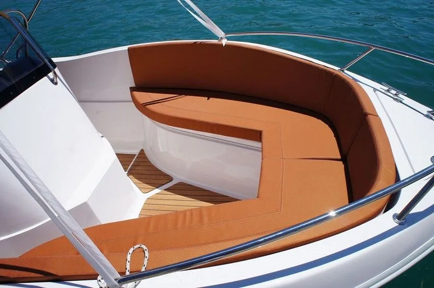 Barracuda 1 Charter Boat