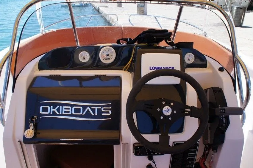 Barracuda 1 Charter Boat