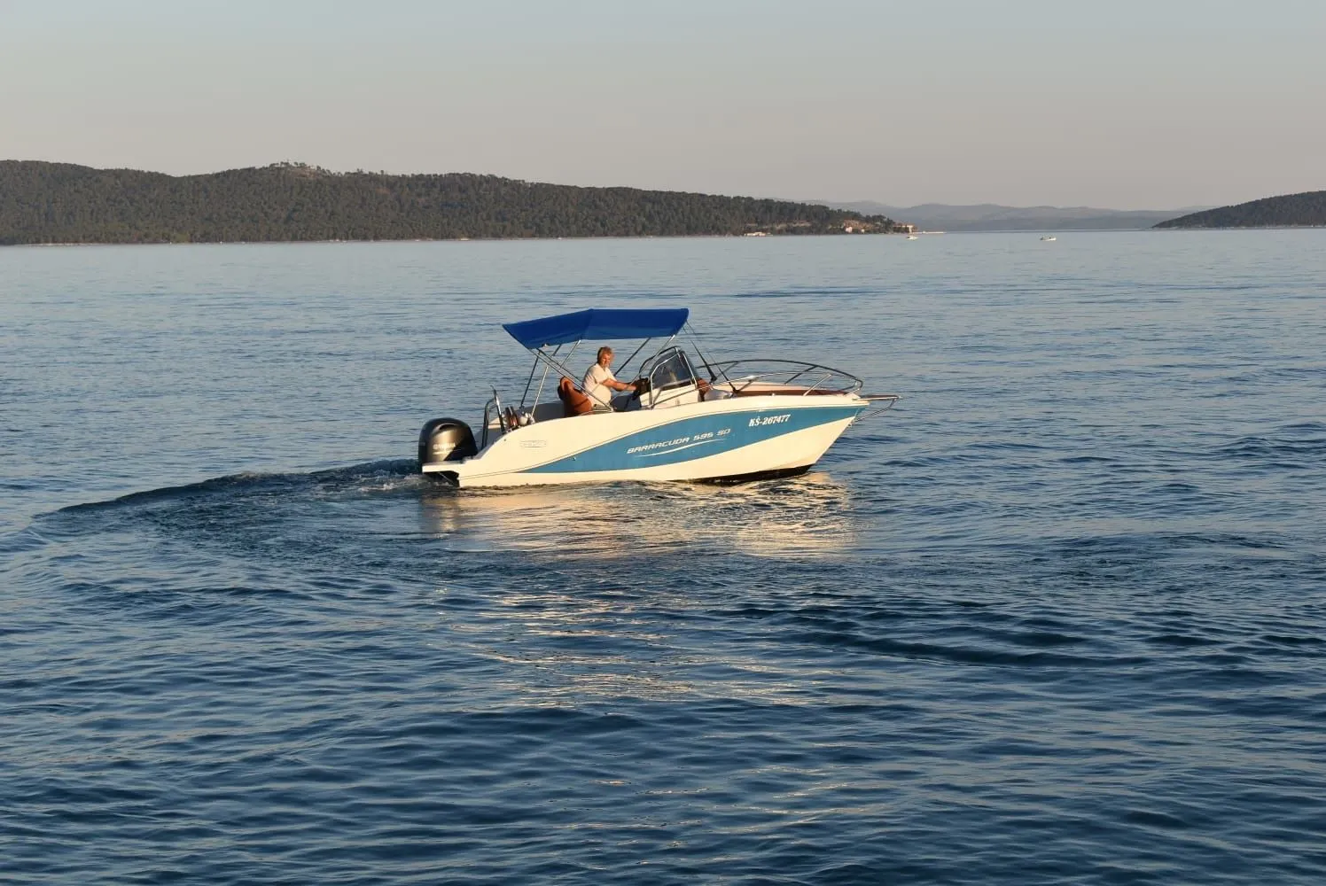5.95m Kastela Boat Hire