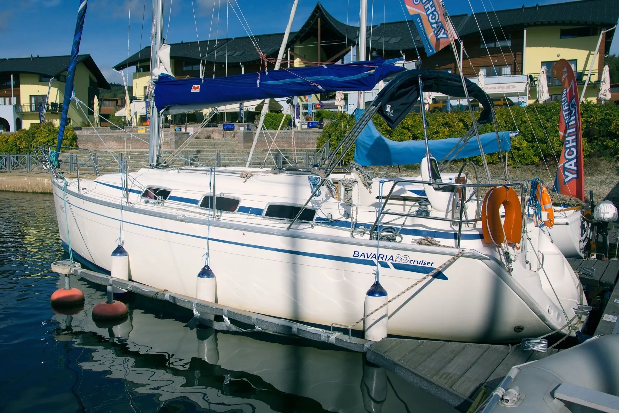 Explore Lipno nad Vltavou on a 9.45m Rental Bavaria 30 Cruiser