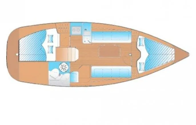 Explore Lipno nad Vltavou on a 9.45m Rental Bavaria 30 Cruiser