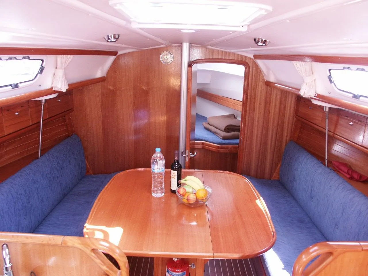 Xenia Mietboot - 5