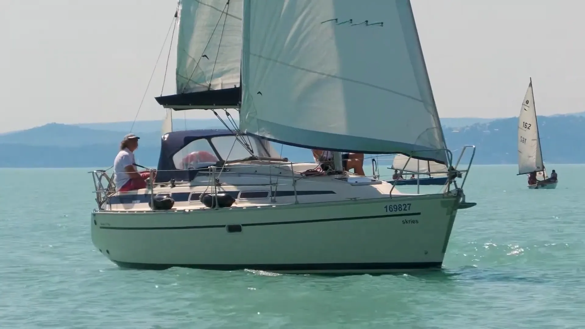 Explore Siófok on a 9.27m Rental Boat