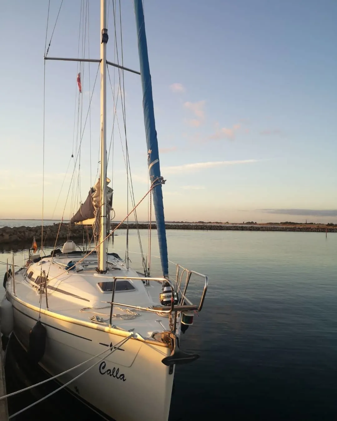 Calla Charter Boat