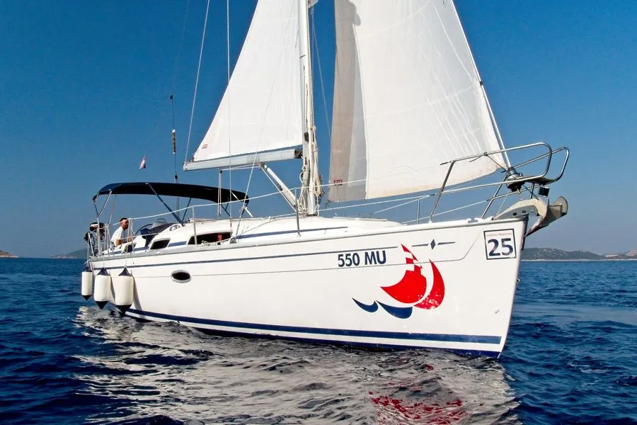 MH 25 Charter Boat - 3