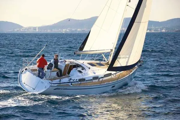 Charter a 11m 3 Cabin Sailing Yacht in Stockholm