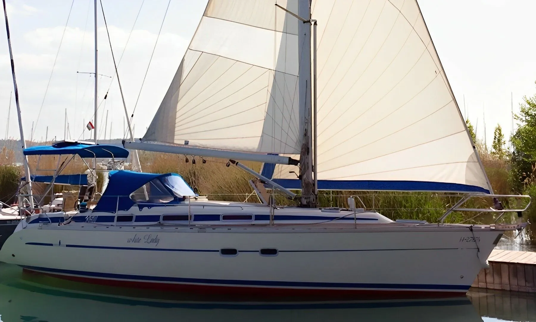 Rent a 11.4m Sailing Yacht in Alsoors