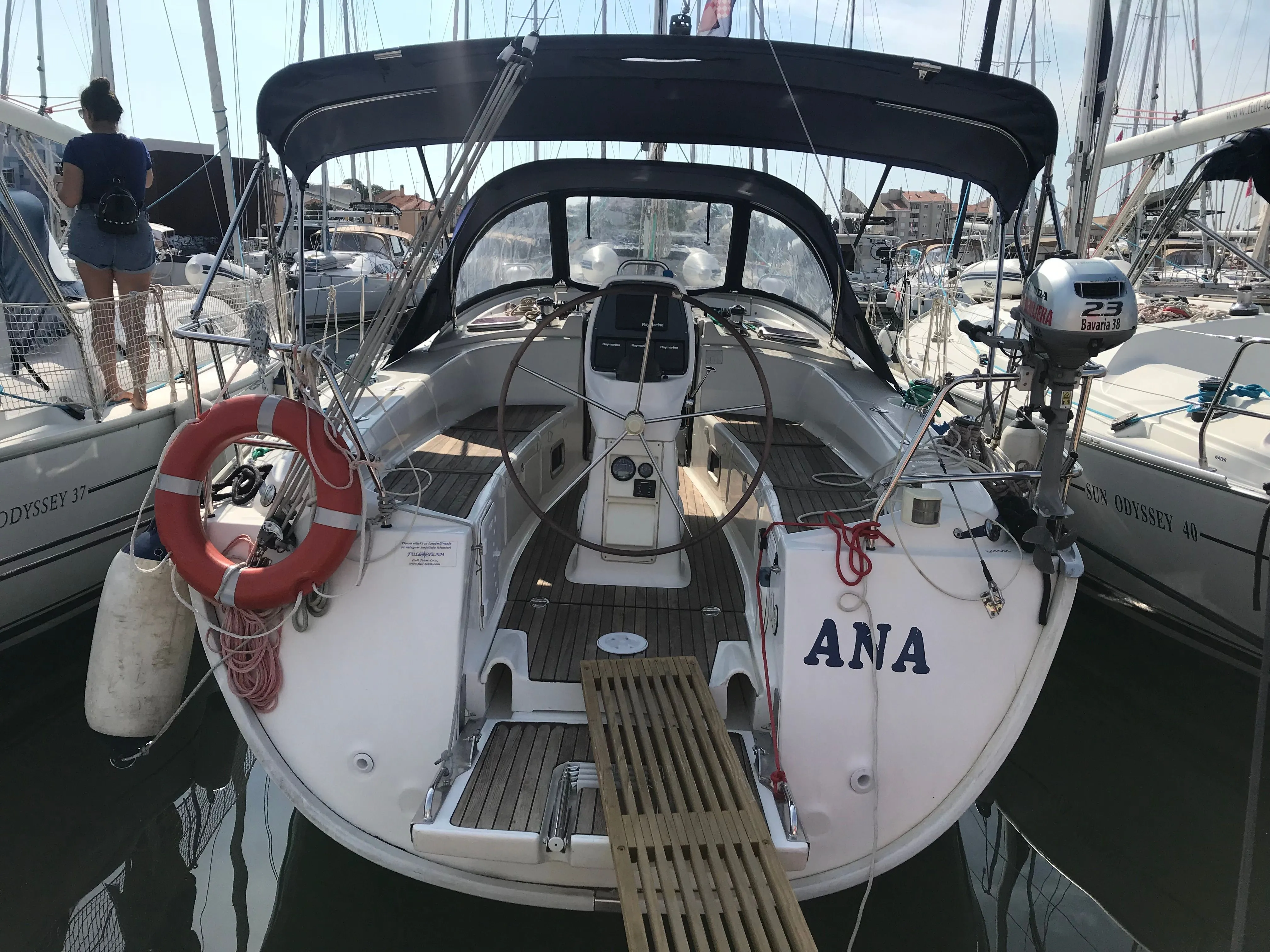 Ana Kiralık Teknesi - 1