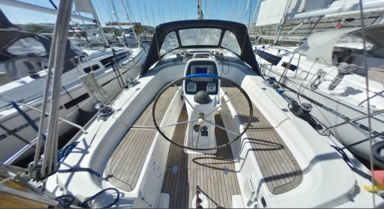 Rent a 11.72m Boat in Lemmer
