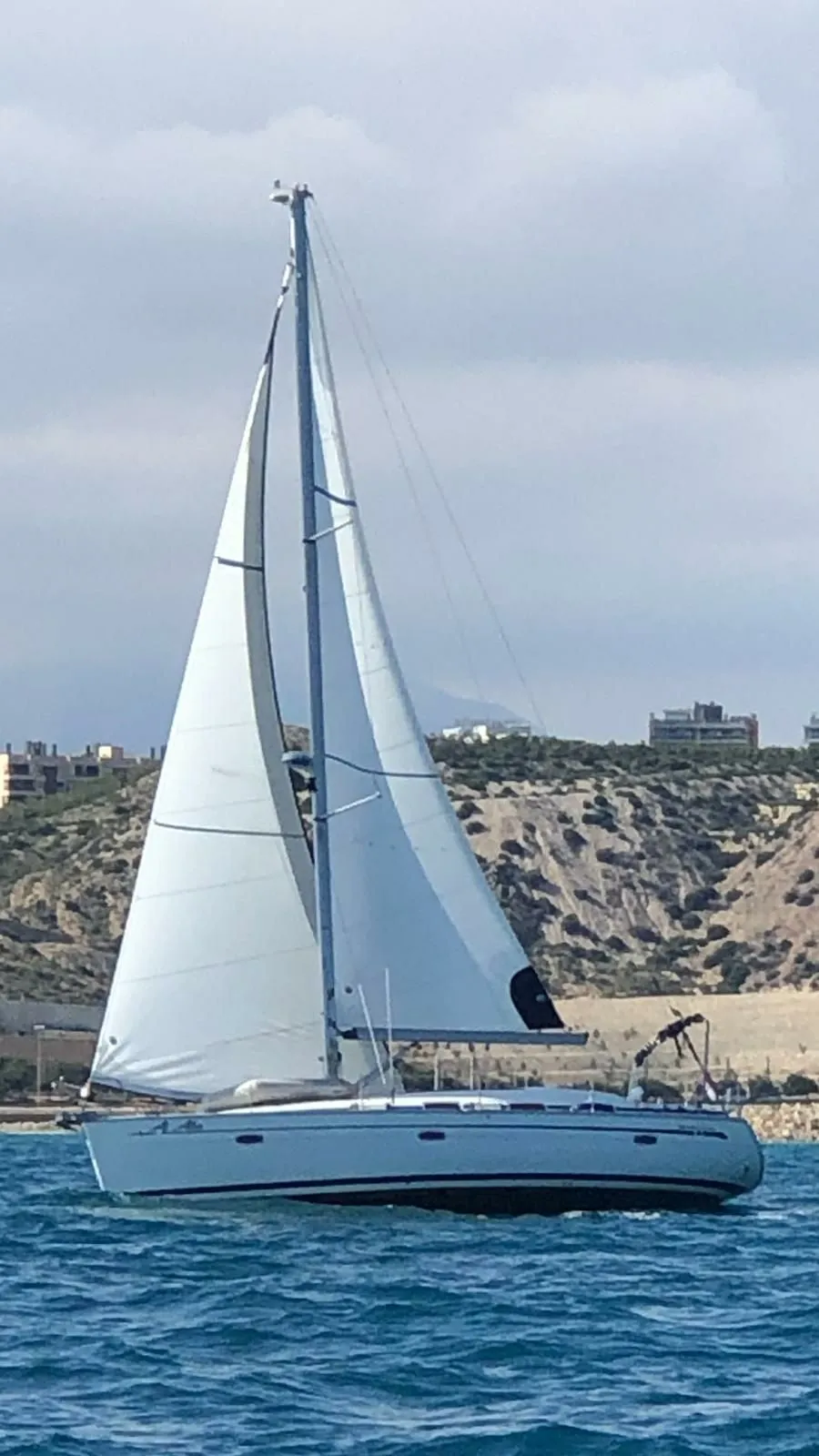 12m Alicante Bavaria 39 Cruiser Hire