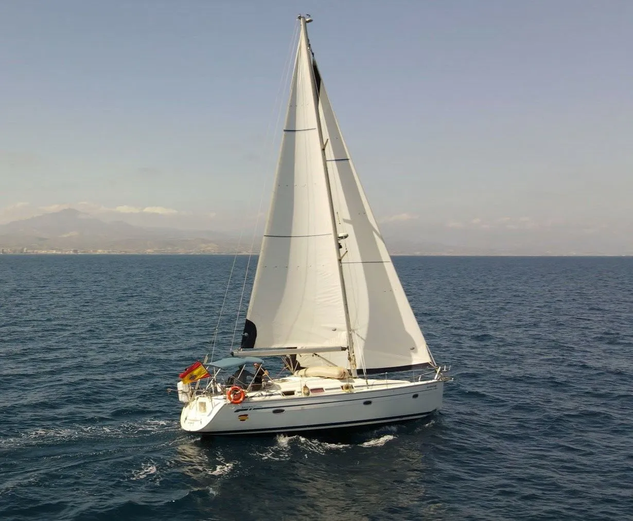 Al Alba Charter Boat