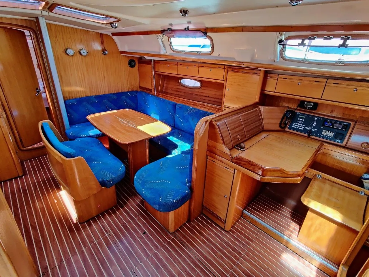 Cadargo Charter Boat - 5