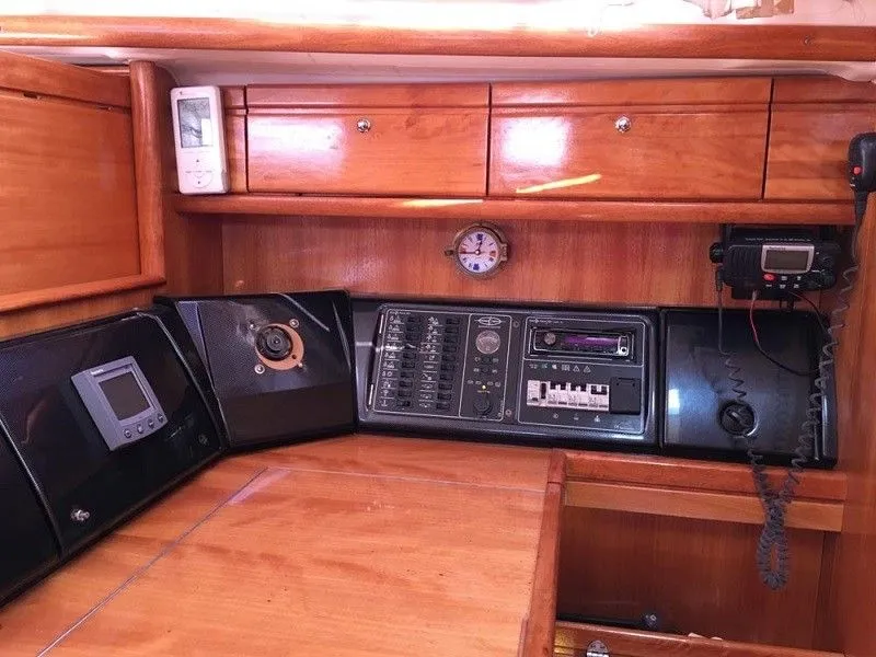 Чартер Eleni - 4