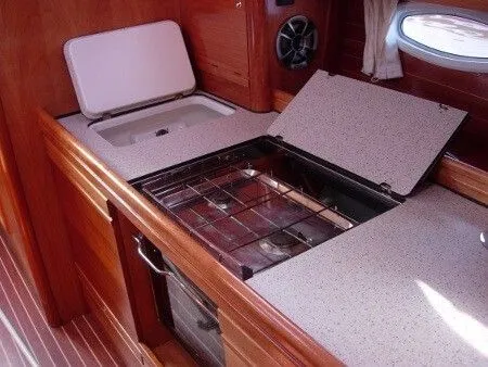 Explore Kröslin on a 11.8m Rental Sailing Yacht