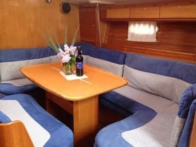 Martina Charterboot - 5