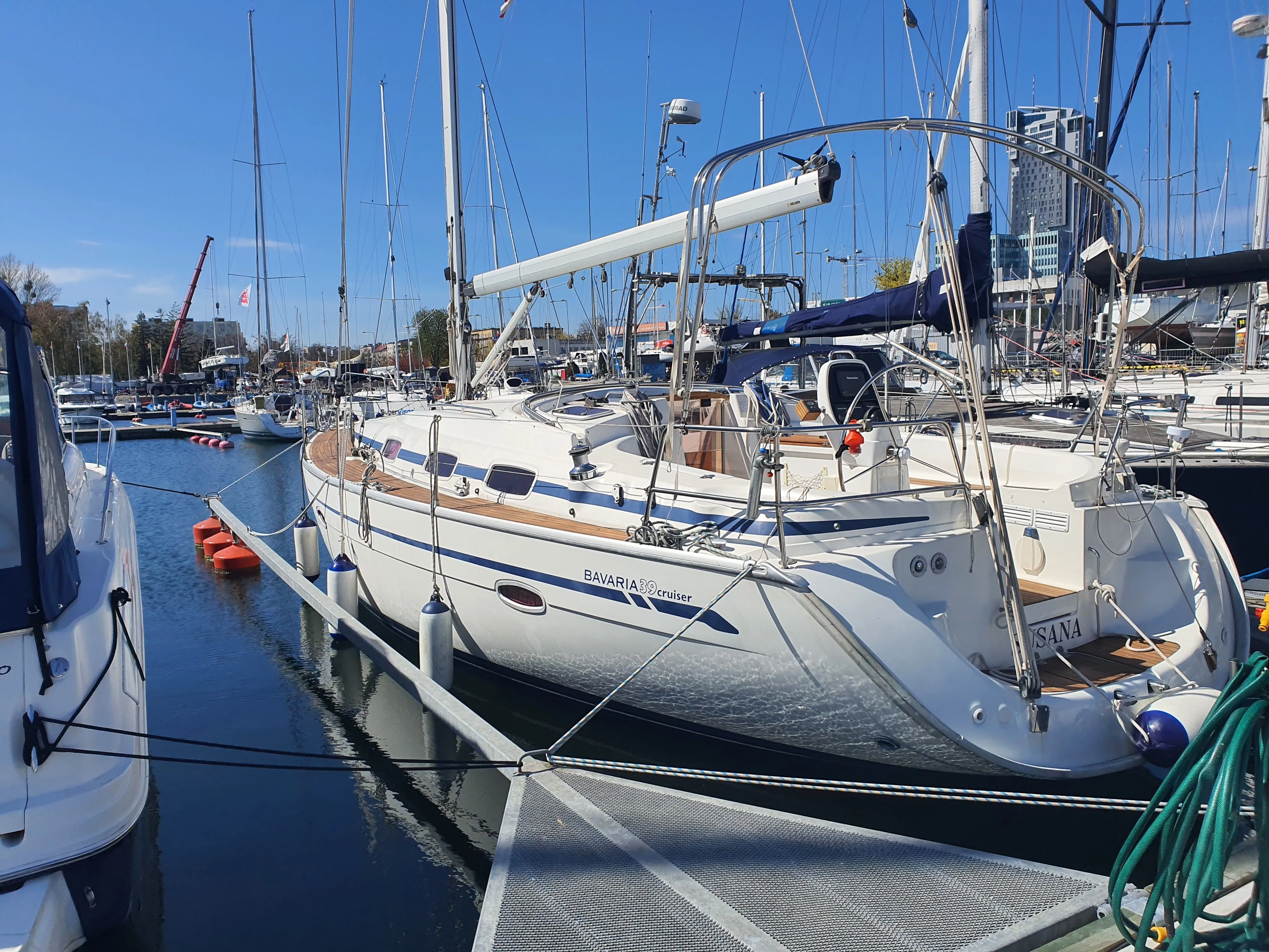 Rent a 12m 3 Cabin Sailing Yacht in Gdynia