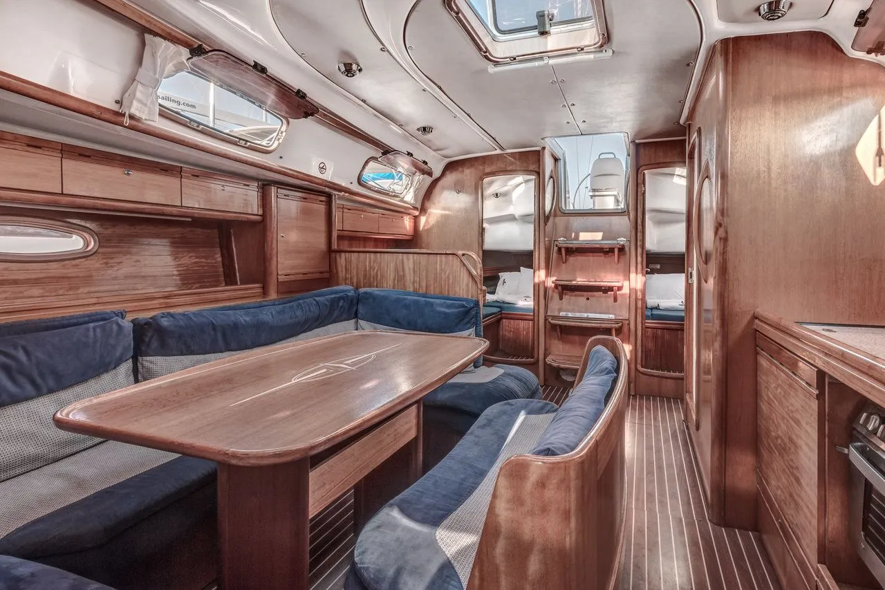 Zephyros Charter Boat
