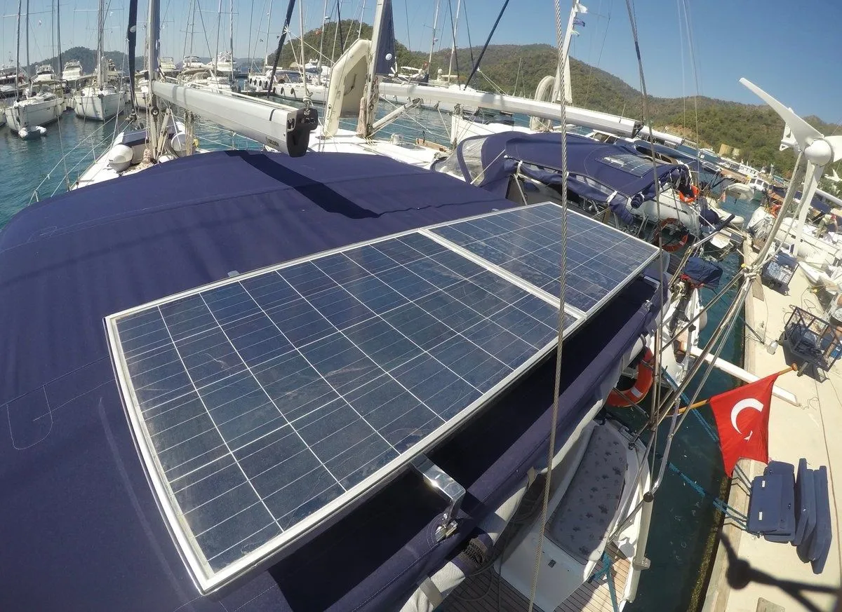 Yilki Charter Boat