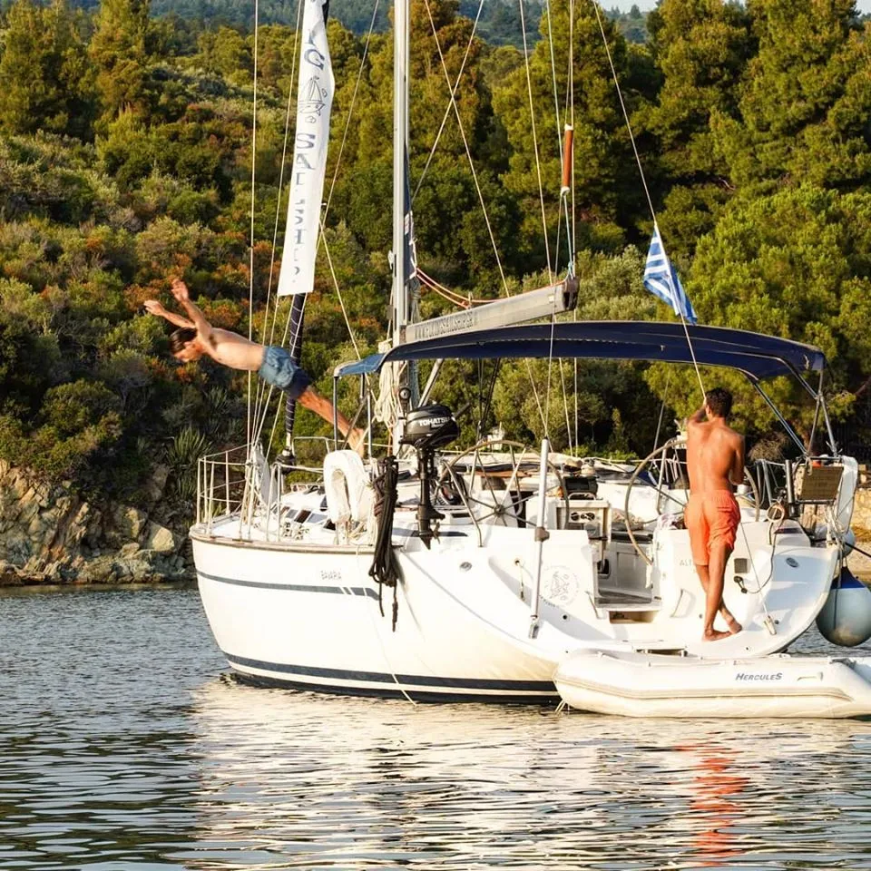Alterra Vita Charter Boat