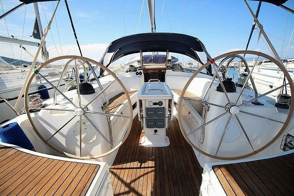 Argonaftis Charter Boat