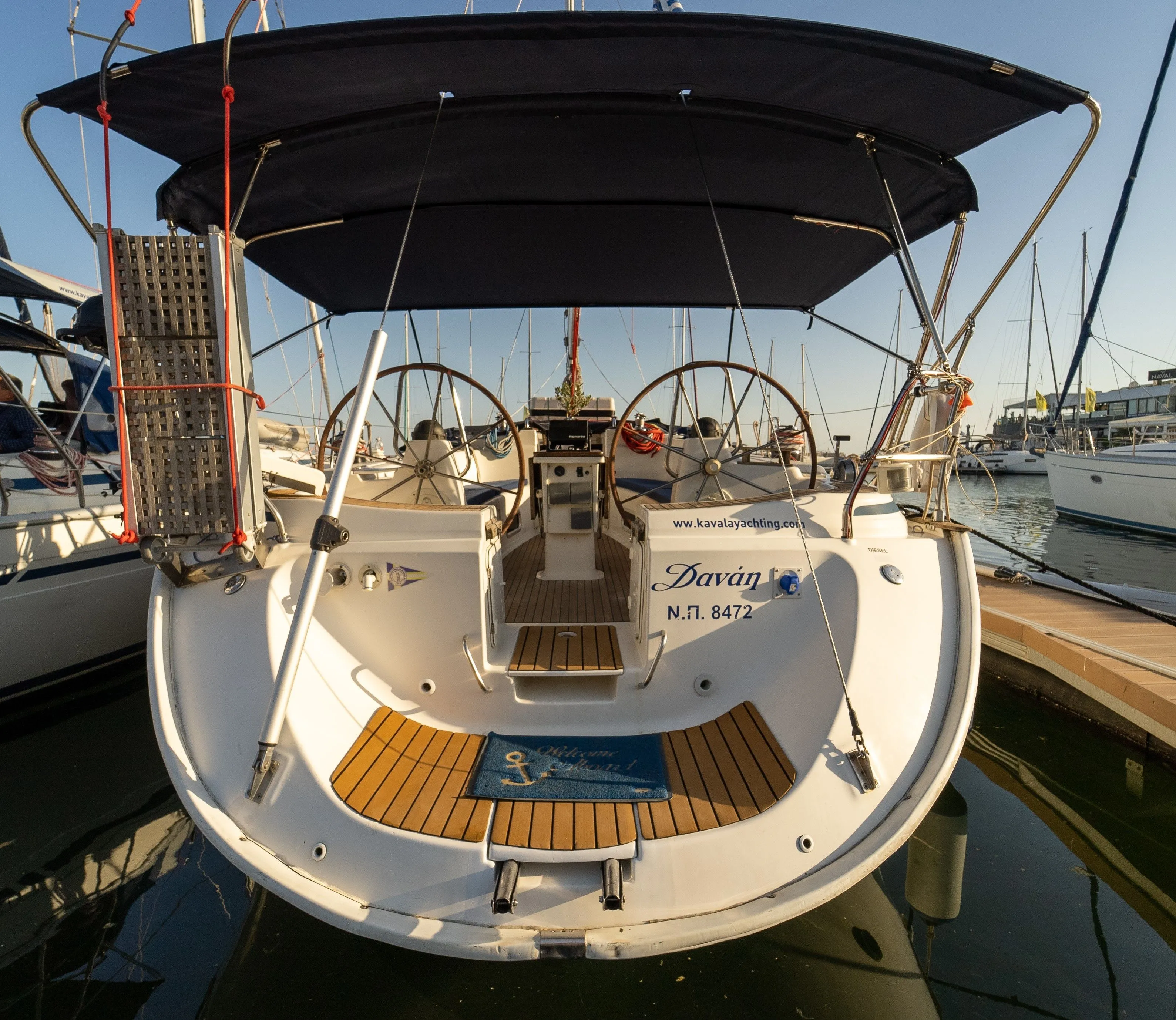 Чартер Danai - 3