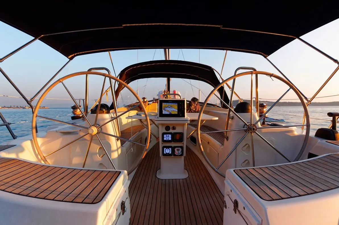 Freedom Charter Boat - 5