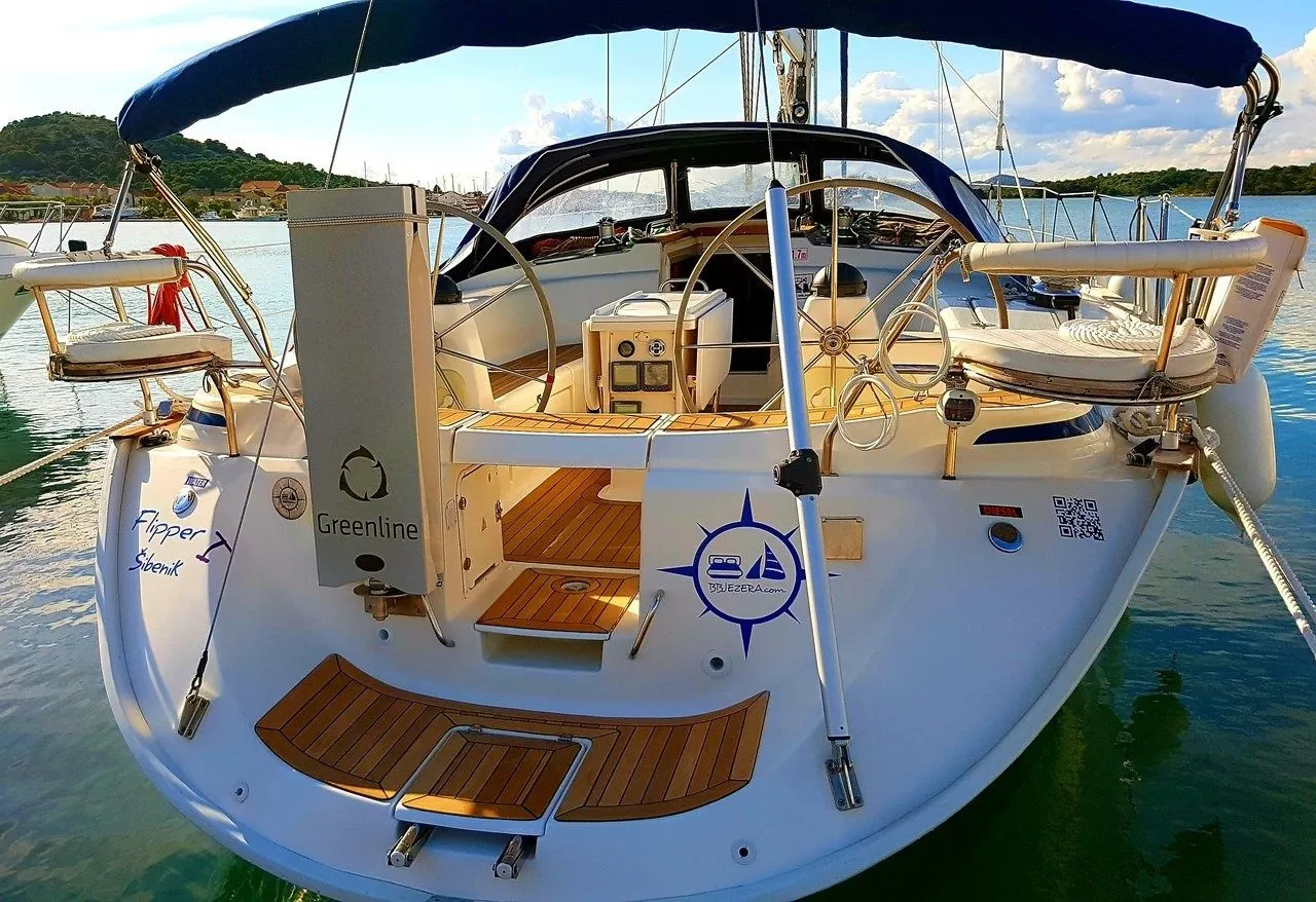 Flipper 1 Charter Boat