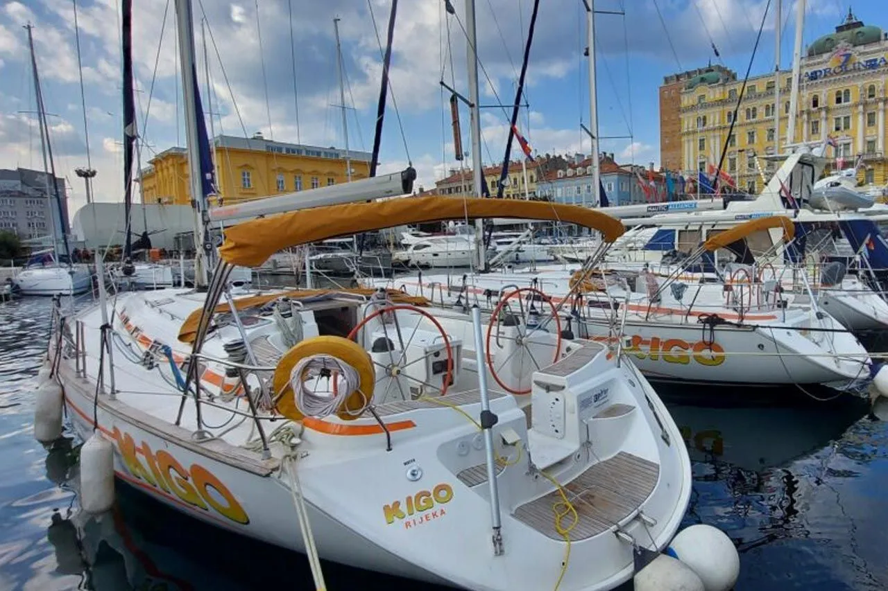 13.95m Rijeka Sailing Yacht Hire