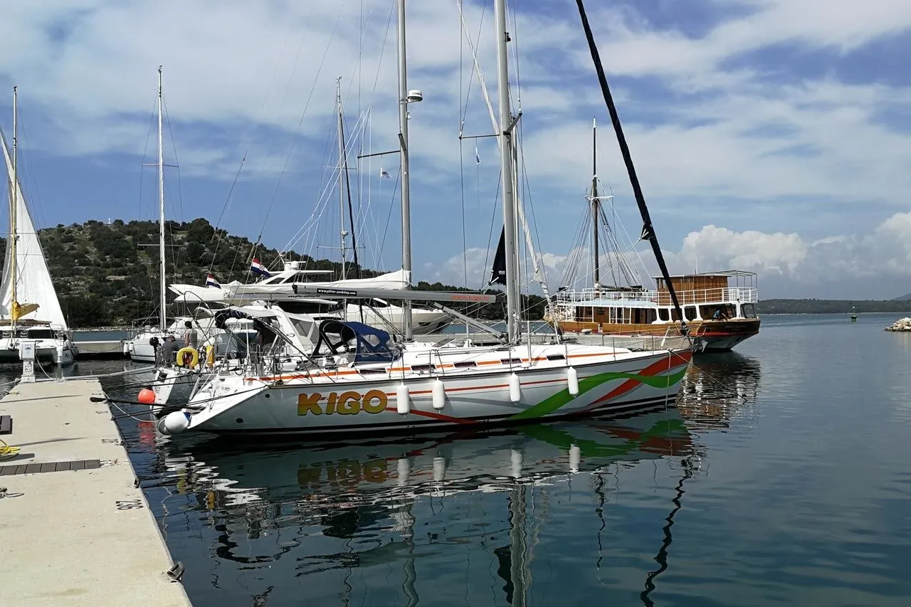 Charter a 13.95m 4 Cabin Sailing Yacht in Rijeka